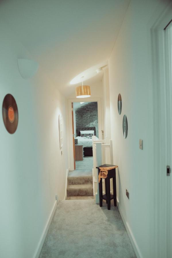 Bv Rare 3 Bedrooms At Conditioning House Bradford Perfect For Contractors Extérieur photo