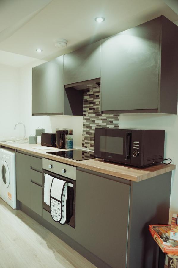 Bv Rare 3 Bedrooms At Conditioning House Bradford Perfect For Contractors Extérieur photo